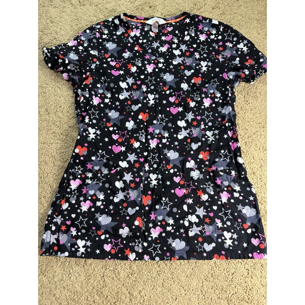 Code Happy Scrub Top Hearts and‎ Stars Print Women XS Short Sleeve V-Neck